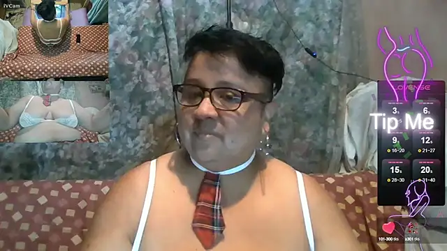 erinadarling79 online show from September 18, 4:25 am