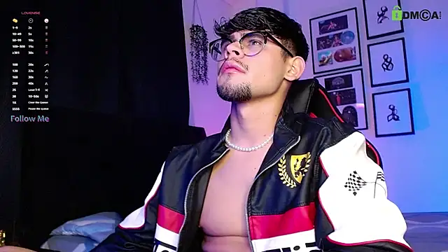 Snapshot of isaac-saenz chatting on December 16, 11:21 pm isaac-saenz online show from December 16, 11:21 pm