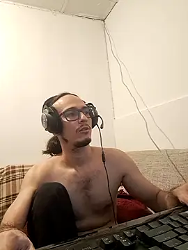 cholitohermoso online show from April 6, 5:36 pm