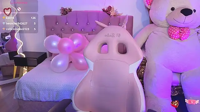 Snapshot of LUDO_KITTY_TAY chatting on February 27, 6:07 am LUDO KITTY TAY online show from February 27, 6:07 am