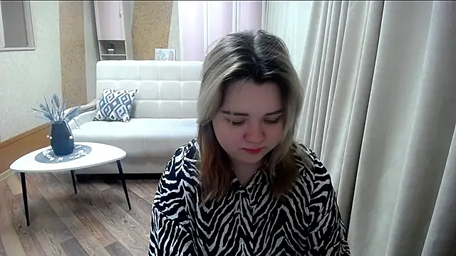 Snapshot of Finna_39 chatting on February 25, 2:33 pm Finna 39 online show from February 25, 2:33 pm