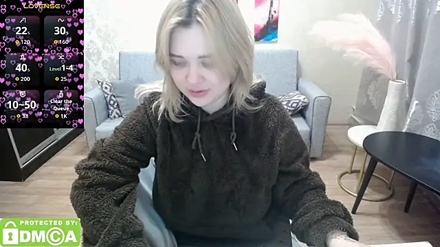 Snapshot of Finna_39 chatting on February 5, 11:31 pm Finna 39 online show from February 5, 11:31 pm