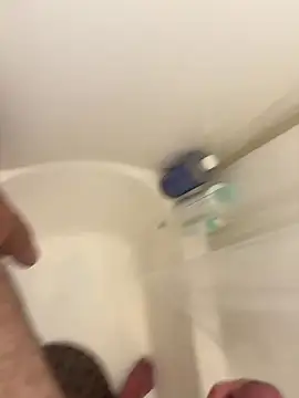 Snapshot of danyh2023 chatting on December 14, 7:51 pm danyh2023 online show from December 14, 7:51 pm