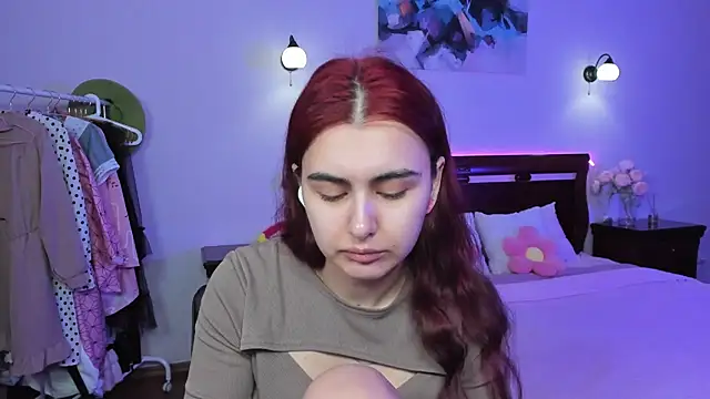 Snapshot of GabriellaMays chatting on March 22, 5:17 am GabriellaMays online show from March 22, 5:17 am