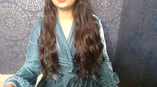 Snapshot of megancatluna chatting on February 23, 6:49 am megancatluna online show from February 23, 6:49 am