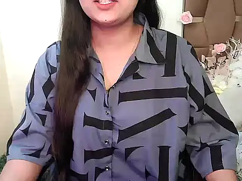 Snapshot of megancatluna chatting on November 17, 4:40 am megancatluna online show from November 17, 4:40 am