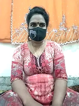 Snapshot of Mitila-3232 chatting on February 24, 2:40 am Mitila-3232 online show from February 24, 2:40 am