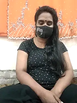 Snapshot of Mitila-3232 chatting on March 6, 2:51 am Mitila-3232 online show from March 6, 2:51 am