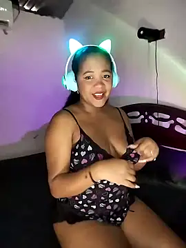 Snapshot of lilithathenea chatting on February 19, 12:22 pm lilithathenea online show from February 19, 12:22 pm