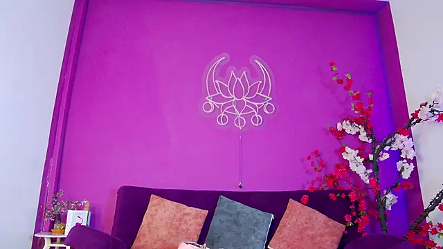 Snapshot of Arii_moon chatting on November 4, 7:35 pm Arii moon online show from November 4, 7:35 pm