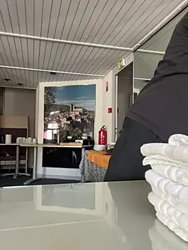 Snapshot of morfeoX chatting on March 17, 1:18 pm morfeoX online show from March 17, 1:18 pm