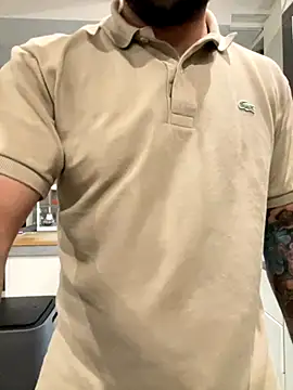 Snapshot of morfeoX chatting on November 8, 4:45 am morfeoX online show from November 8, 4:45 am