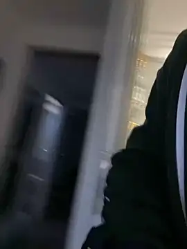 Snapshot of morfeoX chatting on November 12, 1:00 pm morfeoX online show from November 12, 1:00 pm