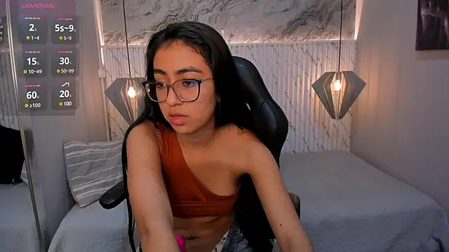 lucelly 15 online show from March 5, 11:38 am