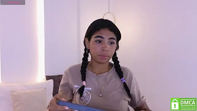 Lana Starlett online show from October 2, 3:35 am