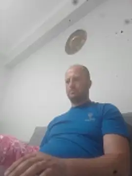 Snapshot of BellBort chatting on May 20, 7:31 pm BellBort online show from May 20, 7:31 pm