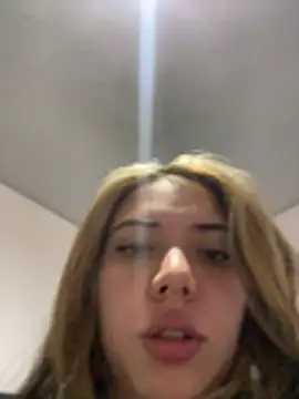 Snapshot of _ivyginger chatting on November 25, 2:33 am ivyginger online show from November 25, 2:33 am