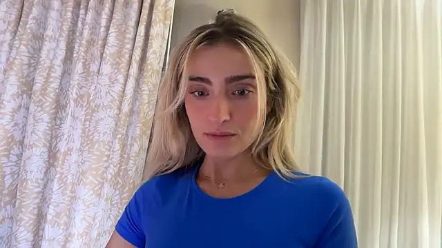 Snapshot of meggsworld chatting on July 25, 6:16 pm meggsworld online show from July 25, 6:16 pm