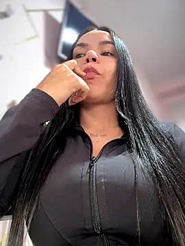 Naatalia online show from October 21, 9:37 pm