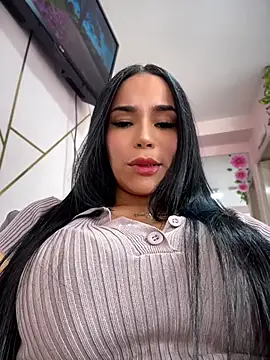 Naatalia online show from July 1, 5:12 pm
