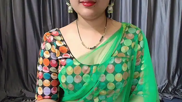 Snapshot of goldiwets chatting on October 7, 4:31 am goldiwets online show from October 7, 4:31 am