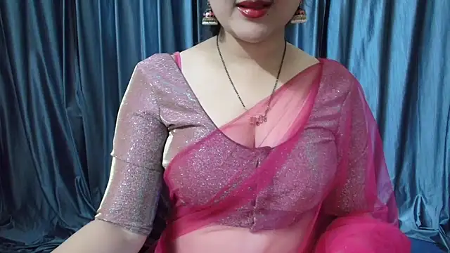 Snapshot of goldiwets chatting on November 4, 3:11 pm goldiwets online show from November 4, 3:11 pm