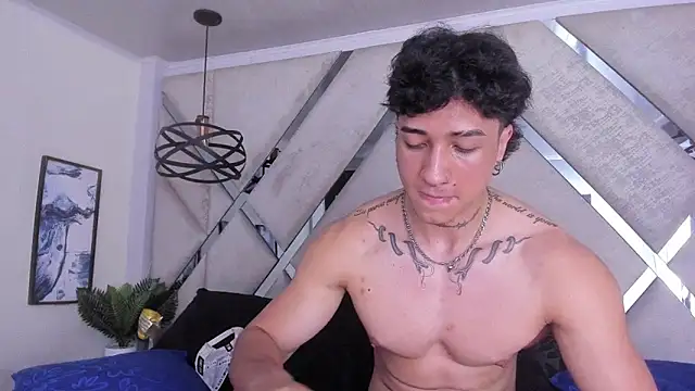 KaryBig3 online show from February 23, 8:06 am