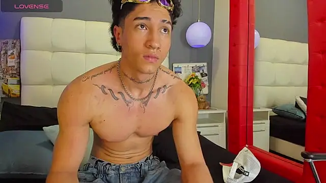 KaryBig3 online show from February 24, 12:52 am