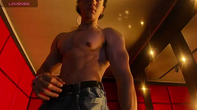 KaryBig3 online show from March 8, 4:23 am