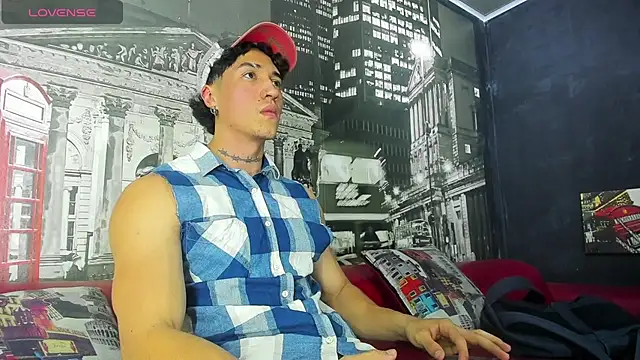 KaryBig3 online show from March 13, 4:27 am