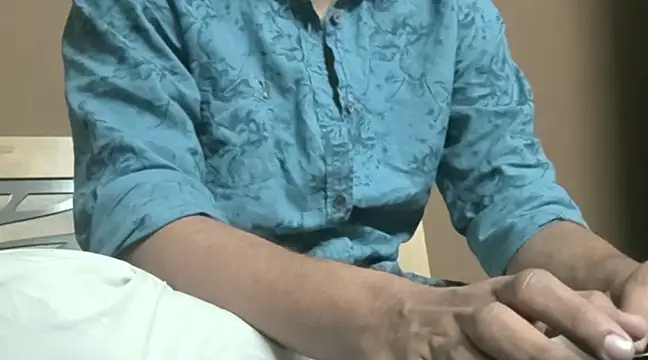 love me you online show from February 13, 10:12 am