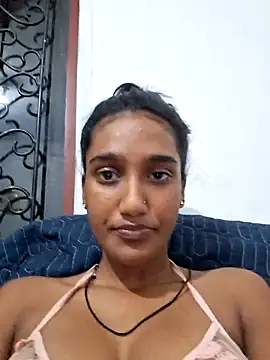Snapshot of indianpink_lips chatting on March 5, 6:45 pm indianpink lips online show from March 5, 6:45 pm