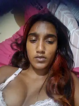 Snapshot of indianpink_lips chatting on February 12, 12:16 am indianpink lips online show from February 12, 12:16 am