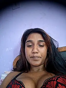 indianpink lips online show from May 14, 11:17 am
