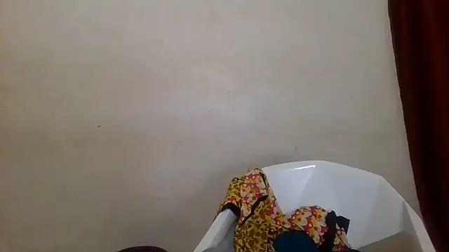 Ebony dolcy online show from November 13, 9:30 am