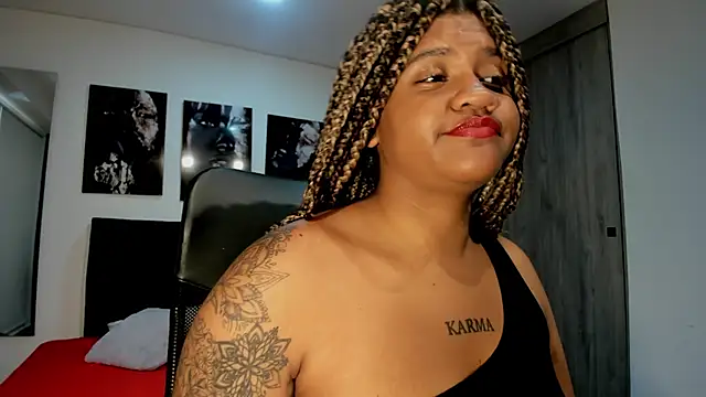 Snapshot of ZahraRose chatting on September 17, 6:42 pm ZahraRose online show from September 17, 6:42 pm
