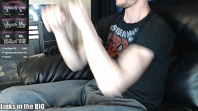 Snapshot of teninchty chatting on March 17, 3:29 pm teninchty online show from March 17, 3:29 pm