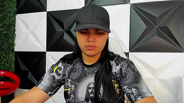 melany rouse18 online show from February 13, 1:01 am