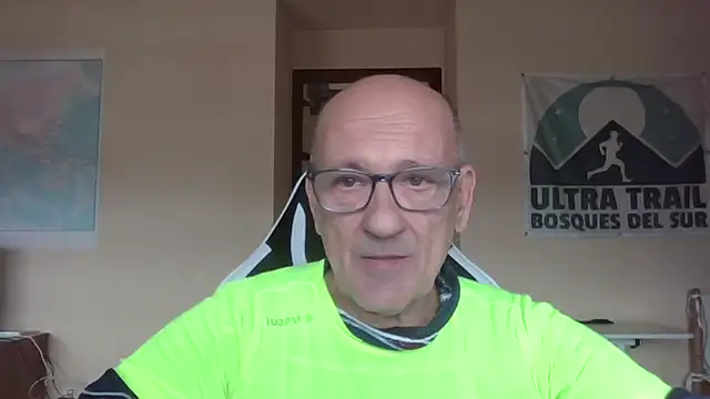 llopaco online show from March 8, 11:25 am