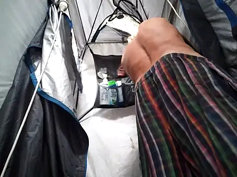 iswimnaked007 online show from March 16, 1:11 am