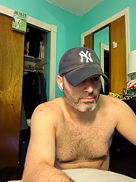 Snapshot of Novabear6996 chatting on March 7, 3:51 am Novabear6996 online show from March 7, 3:51 am