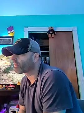 Novabear6996 online show from February 4, 9:31 pm