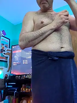 Snapshot of Novabear6996 chatting on June 5, 10:59 pm Novabear6996 online show from June 5, 10:59 pm