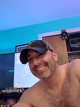 Snapshot of Novabear6996 chatting on June 11, 1:27 am Novabear6996 online show from June 11, 1:27 am
