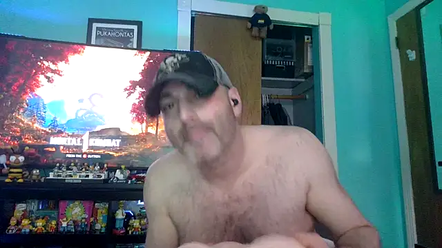 Snapshot of Novabear6996 chatting on June 15, 7:10 am Novabear6996 online show from June 15, 7:10 am