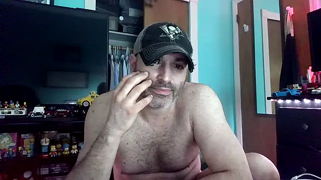 Snapshot of Novabear6996 chatting on July 16, 12:11 pm Novabear6996 online show from July 16, 12:11 pm