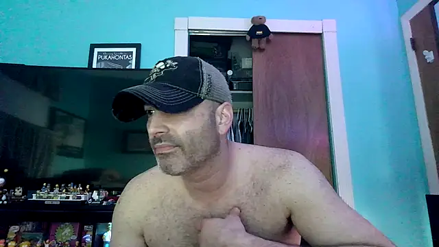 Snapshot of Novabear6996 chatting on July 21, 7:22 am Novabear6996 online show from July 21, 7:22 am