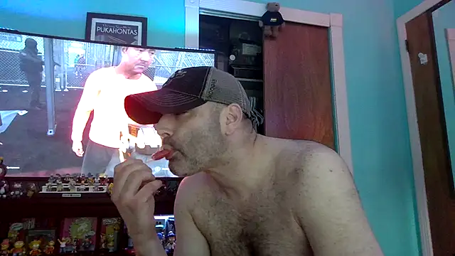 Snapshot of Novabear6996 chatting on July 29, 6:55 am Novabear6996 online show from July 29, 6:55 am