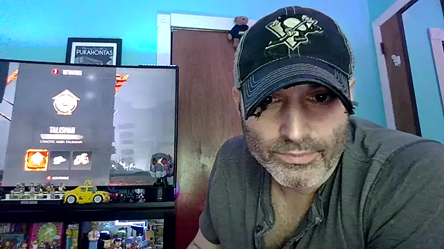 Snapshot of Novabear6996 chatting on August 4, 2:15 am Novabear6996 online show from August 4, 2:15 am