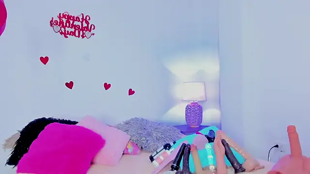 naomy 68 online show from March 3, 3:01 am